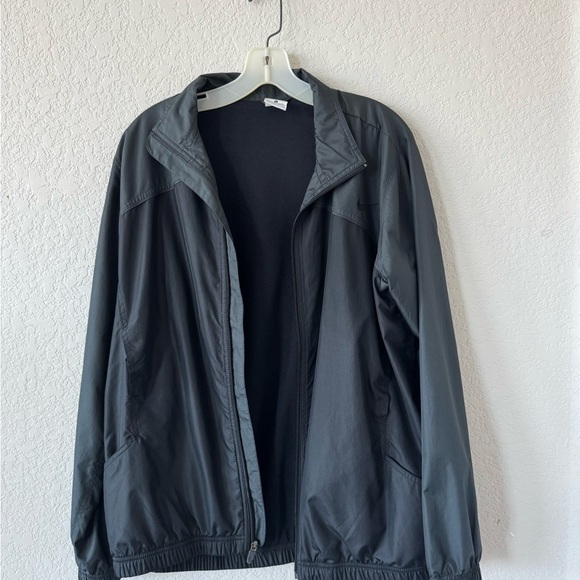 Nike Windbreaker XL ~ GREAT CONDITION - Picture 1 of 8
